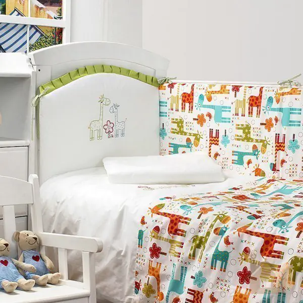 Комплект постели в кроватку Makkaroni Kids Giraffe 60 х 120  6 предметов — фото 1