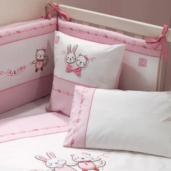 Детская подушечка Funnababy Lily Milly Фаннабэби Лили Мили 40 х 40 см — фото 1