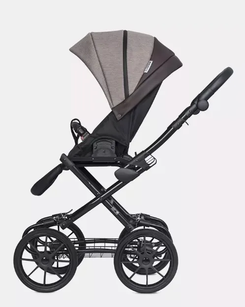 Детская коляска Riko Basic Pacco Classic 2 в 1 — фото 3